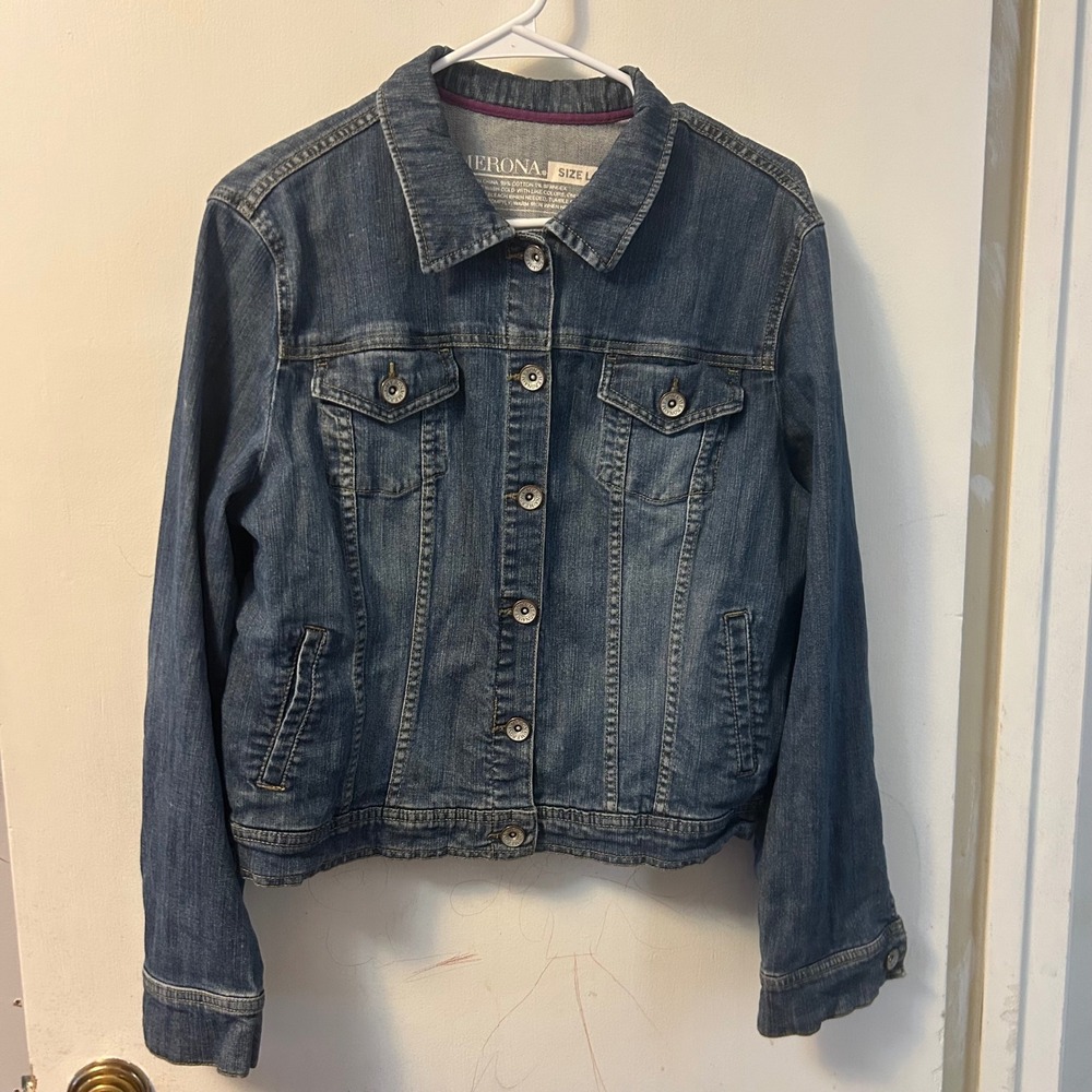 Merona Women's L Denim Jean Jacket Stretch Trucker Medium Wash Classic Casual